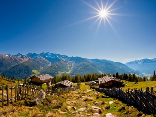 Abbildung: „Naturwandern in den Dolomiten“