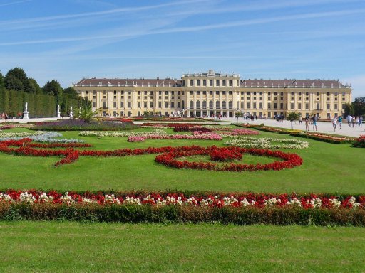 Abbildung: „4*-Hotel mit Schönbrunn-Eintritt“