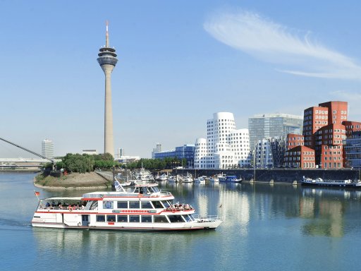 Abbildung: „Kurztrip nach Düsseldorf“